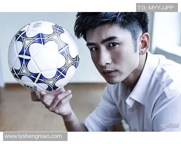 全球足球场上的男神魅力之星：他们不仅技艺超群更赢得无数粉丝的心